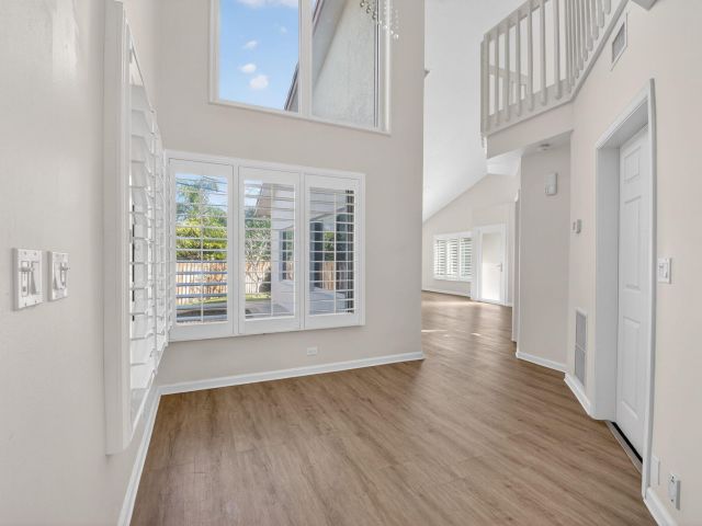 Home for sale at 4517 NW 5th Avenue - photo 6918339