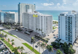 Apartment #1506 at Carriage Club