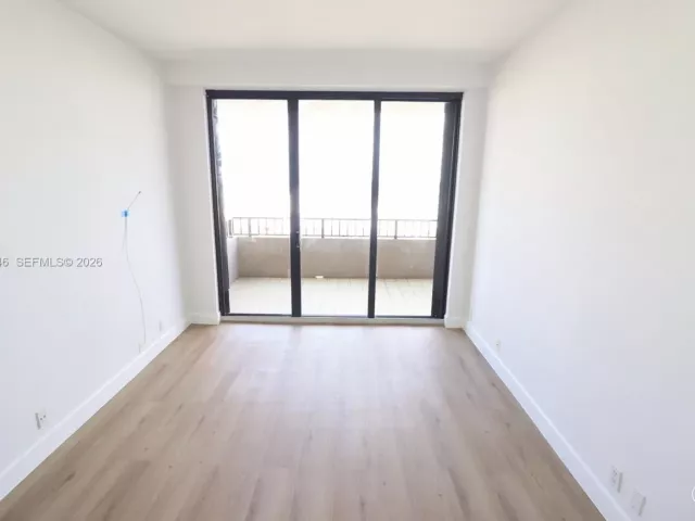 Apartment for rent  Unit #926 - photo 6924977