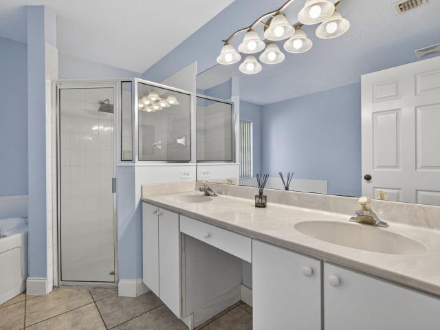 Home for rent at 11646 63rd Lane N - photo 6908646