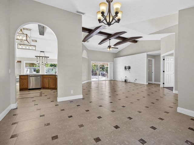 Home for rent at 11646 63rd Lane N - photo 6908656