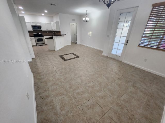 4-bedroom home for rent in Homestead - 13973 SW 276th Way - MondialRealty