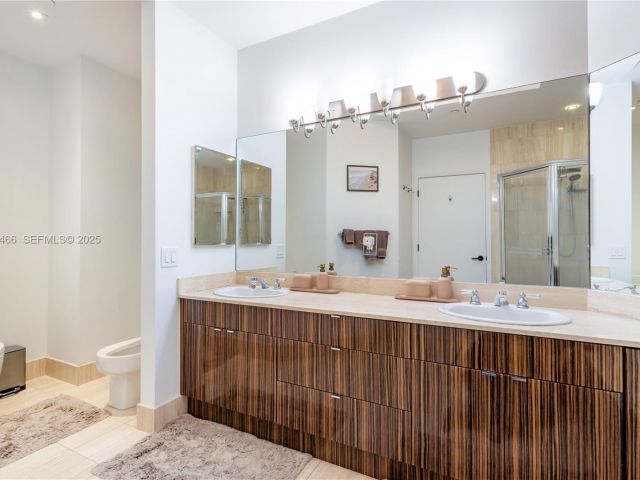 Apartment for sale  Unit #304 - photo 6918636