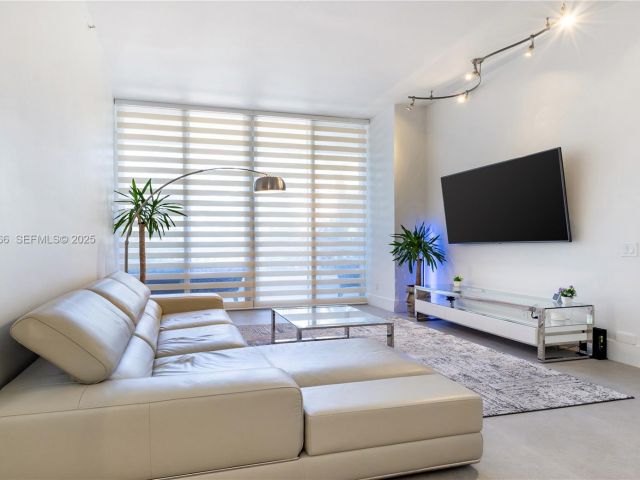 Apartment for sale  Unit #304 - photo 6918647