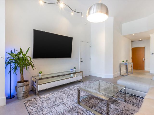 Apartment for sale  Unit #304 - photo 6918649