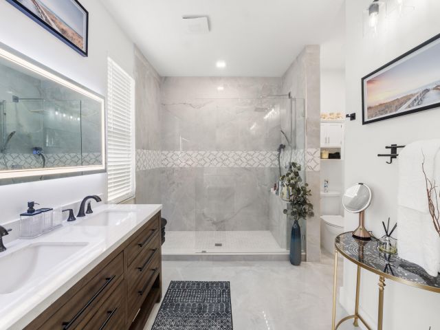 Home for rent at 3643 NW 5th Terrace - photo 6908676