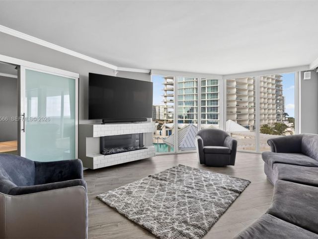 Apartment for rent  Unit #808 - photo 6925262