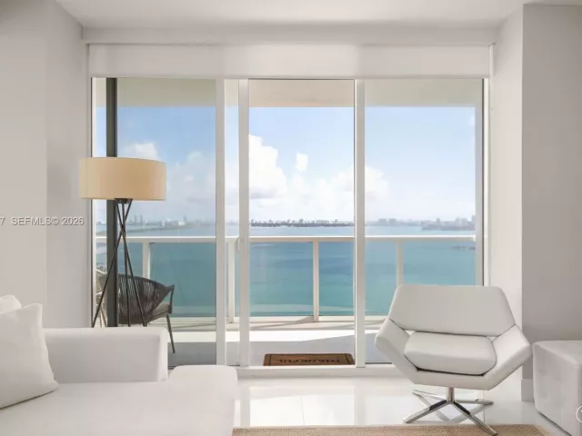 Apartment for rent  Unit #2401 - photo 7271101