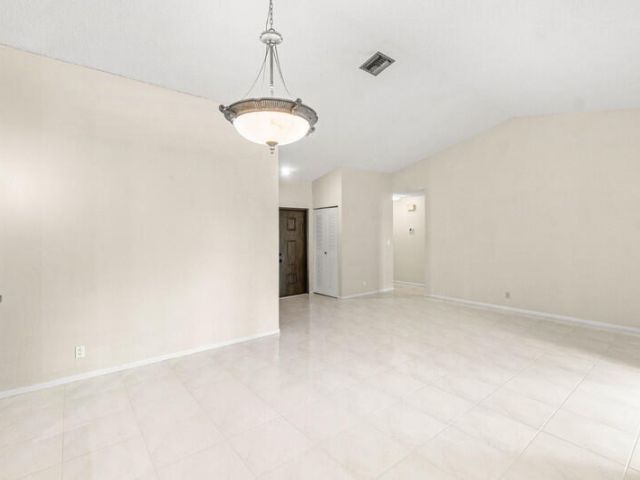 Home for rent at 21011 Windemere Lane - photo 6918738