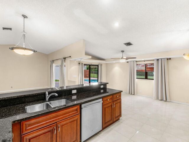 Home for rent at 21011 Windemere Lane - photo 6918740