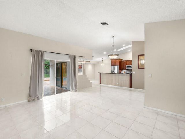 Home for rent at 21011 Windemere Lane - photo 6918743