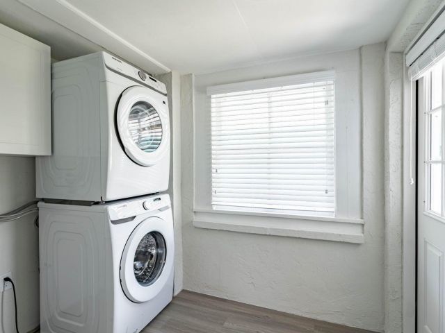 Home for rent at 1716 Mercer Avenue - photo 6911782