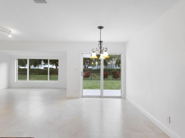 Home for sale at 2940 NE 18th Street - photo 6913412