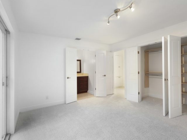 Home for sale at 2940 NE 18th Street - photo 6913413