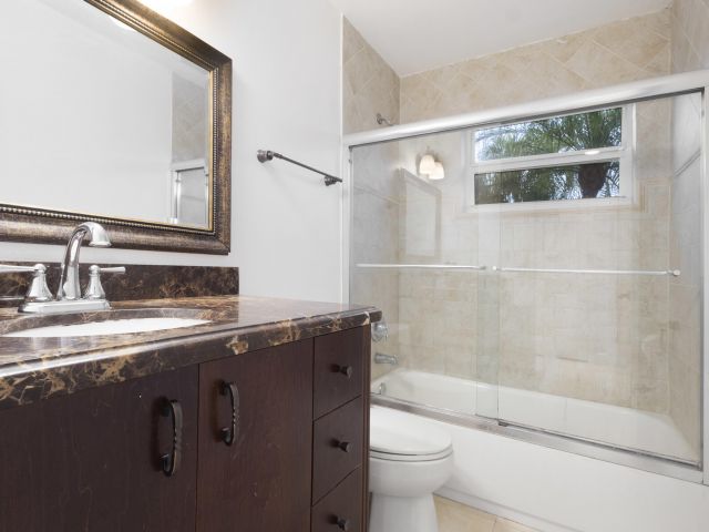 Home for sale at 2940 NE 18th Street - photo 6913414