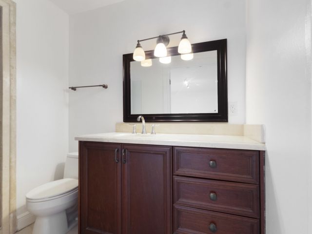 Home for sale at 2940 NE 18th Street - photo 6913415