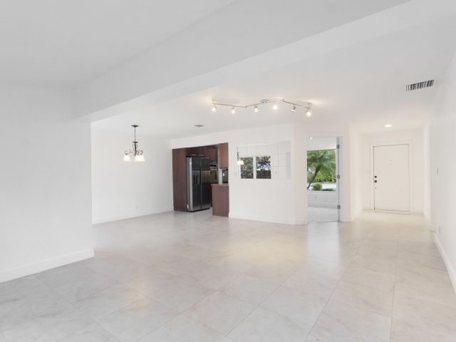 Home for sale at 2940 NE 18th Street - photo 6913423