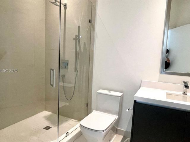 Apartment for sale  Unit #412 - photo 6912738