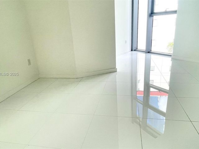 Apartment for sale  Unit #412 - photo 6912747