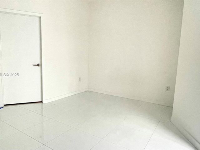 Apartment for sale  Unit #412 - photo 6912748