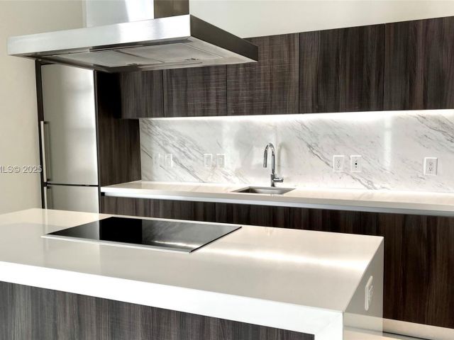 Apartment for sale  Unit #412 - photo 6912754