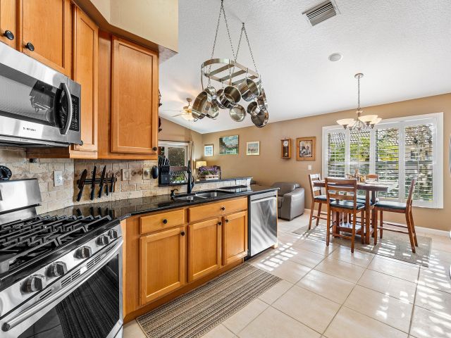 Home for sale at 3766 Victoria Road - photo 6910348