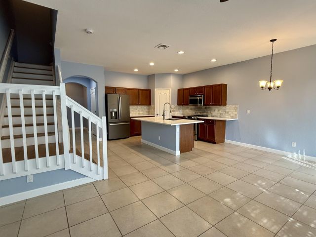 Home for rent at 5182 Ashley River Road - photo 6913189