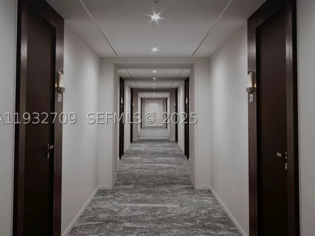 3-bedroom condo for sale in Sunny Isles Beach - 19380 Collins Ave 1003 - MondialRealty