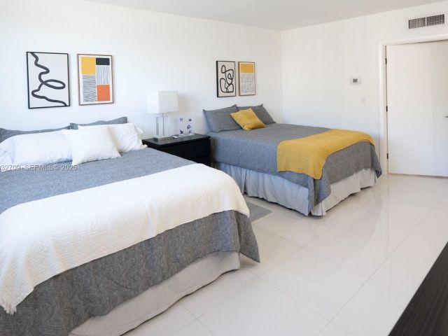 Apartment for sale  Unit #1003 - photo 6912991