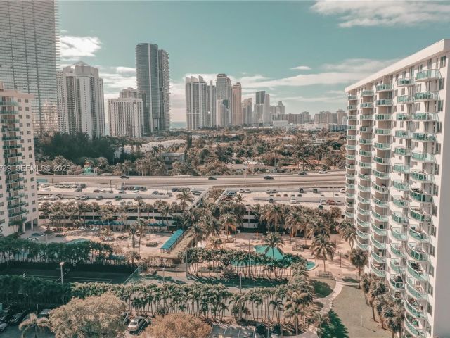 Apartment for sale  Unit #1003 - photo 6913001