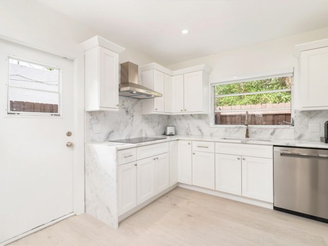 Home for sale at 439 28th Street - photo 6913227