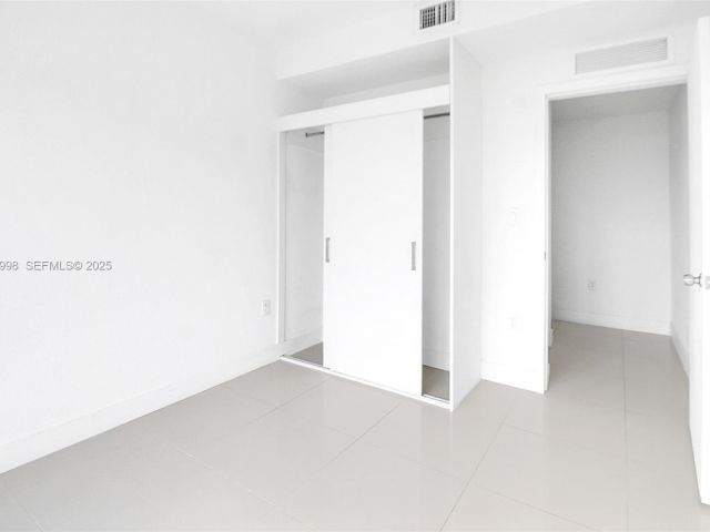 4-bedroom home for rent in Homestead - 14482 SW 259th St 0 - MondialRealty