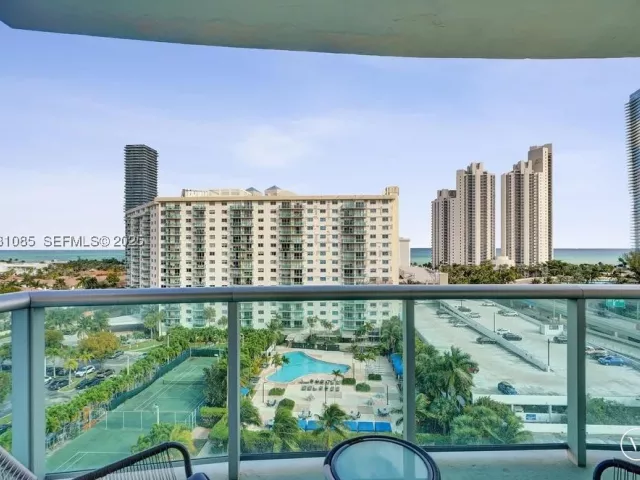 2-bedroom condo for sale in Sunny Isles Beach - 19380 Collins Ave 1104 - MondialRealty