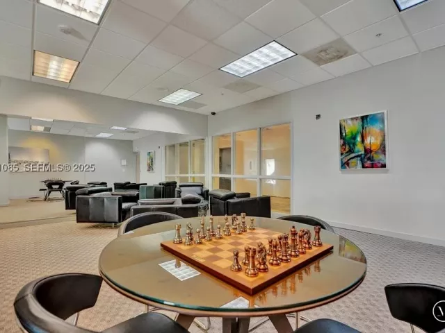 2-bedroom condo for sale in Sunny Isles Beach - 19380 Collins Ave 1104 - MondialRealty