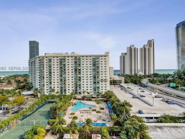 2-bedroom condo for sale in Sunny Isles Beach - 19380 Collins Ave 1104 - MondialRealty