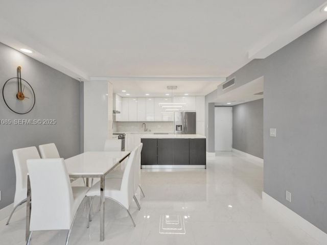 Apartment for sale  Unit #1104 - photo 6916855