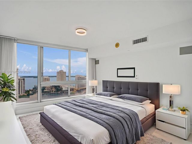 Apartment for rent  Unit #2301 - photo 7510901