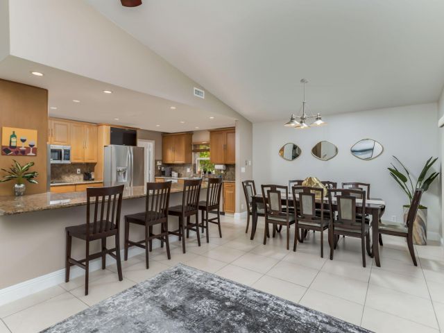 Home for rent at 7572 Silver Woods Court - photo 6913266