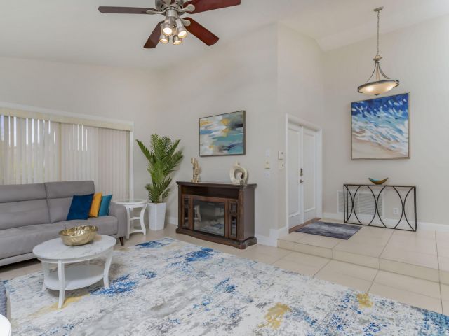 Home for rent at 7572 Silver Woods Court - photo 6913270