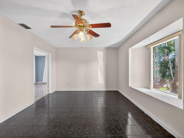 Home for sale at 225 S Sequoia Drive - photo 6916932