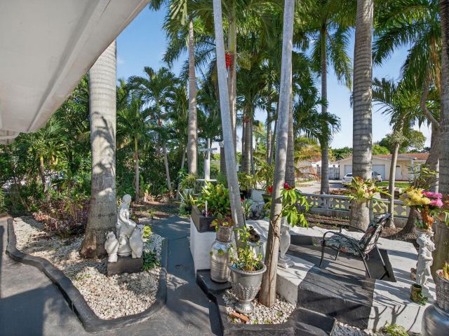 Home for sale at 225 S Sequoia Drive - photo 6916938