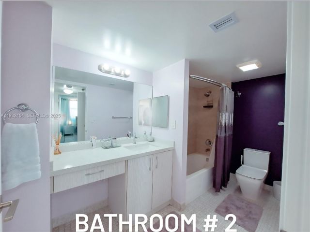 2-bedroom condo for rent in Sunny Isles Beach -  - MondialRealty