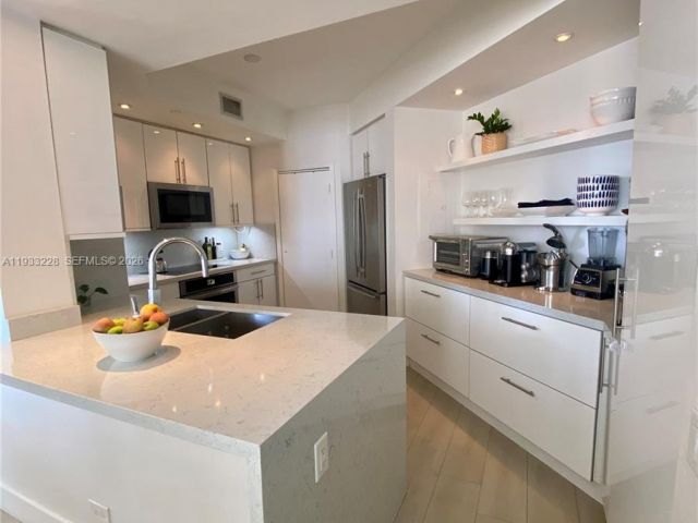 Apartment for sale  Unit #2209 - photo 6953705