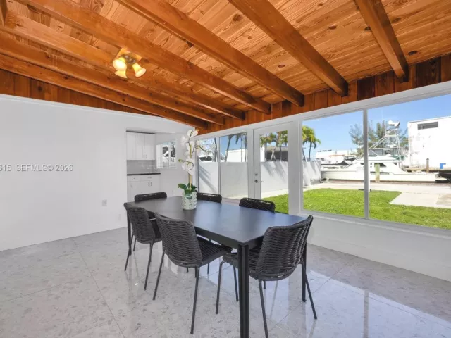 4-bedroom home for sale in Miami - 3551 NW 20th St - MondialRealty
