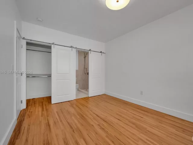 4-bedroom home for sale in Miami - 3551 NW 20th St - MondialRealty