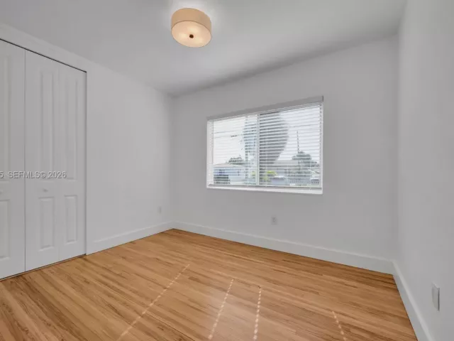 4-bedroom home for sale in Miami - 3551 NW 20th St - MondialRealty