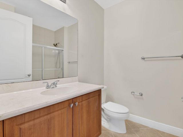 Home for rent at 667 NE Trieste Lane - photo 6915024