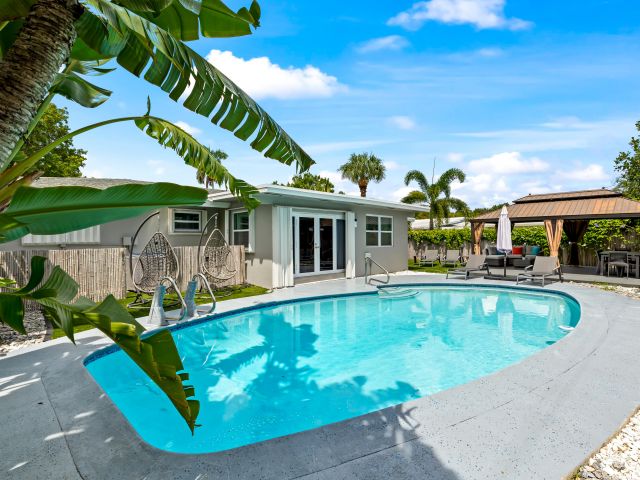 Home for rent at 1800 NE 28th Avenue - photo 6915461