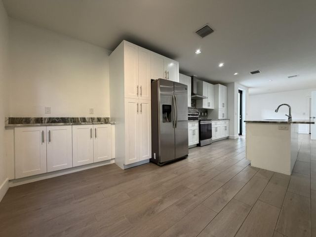 Home for rent at 329 Bella Sol Way - photo 6916357