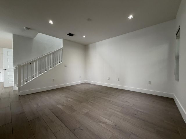 Home for rent at 329 Bella Sol Way - photo 6916358